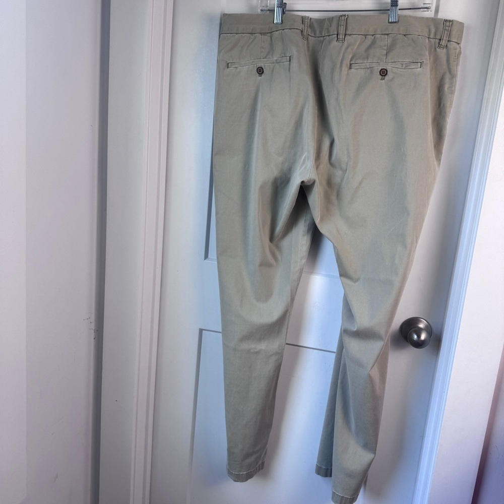 Tommy Bahama Boracay Chino Pants Men's 40x32 Khaki Tan Tencel Stretch Flat Front - Picture 8 of 11